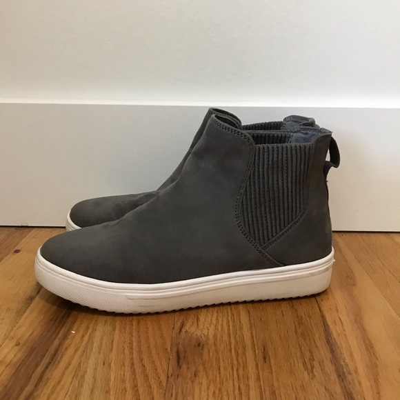 Steve Madden Shoes - Steve Madden Platform Chelsea Sneakers